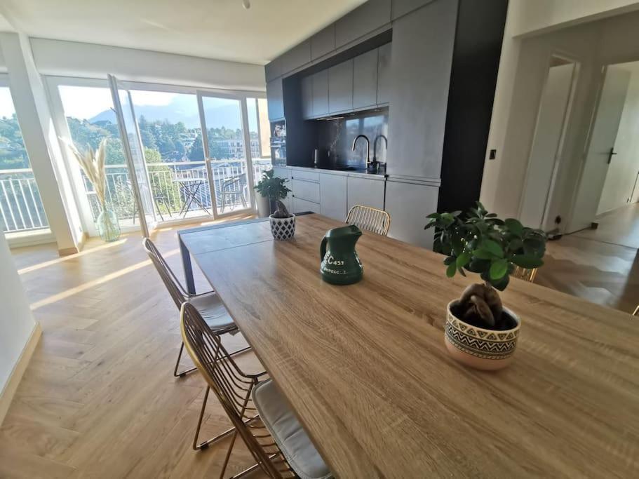Le Parmelan - Grand Appartement Familial Avec Vue Sur La Montagne Άννεσι Εξωτερικό φωτογραφία